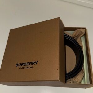 Burberry medium women’s belt